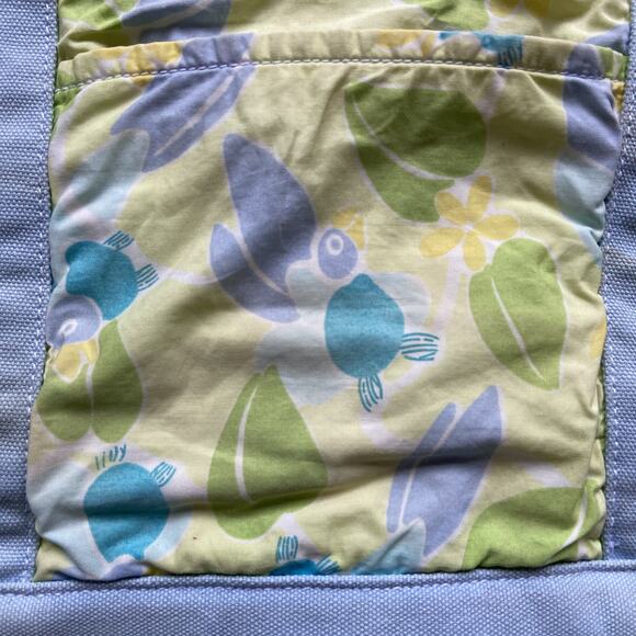 Lilly Pulitzer Tote Bag 19 X 12 X 6" Medium Canvas Blue Tropical Bird Graphic - Picture 5 of 16